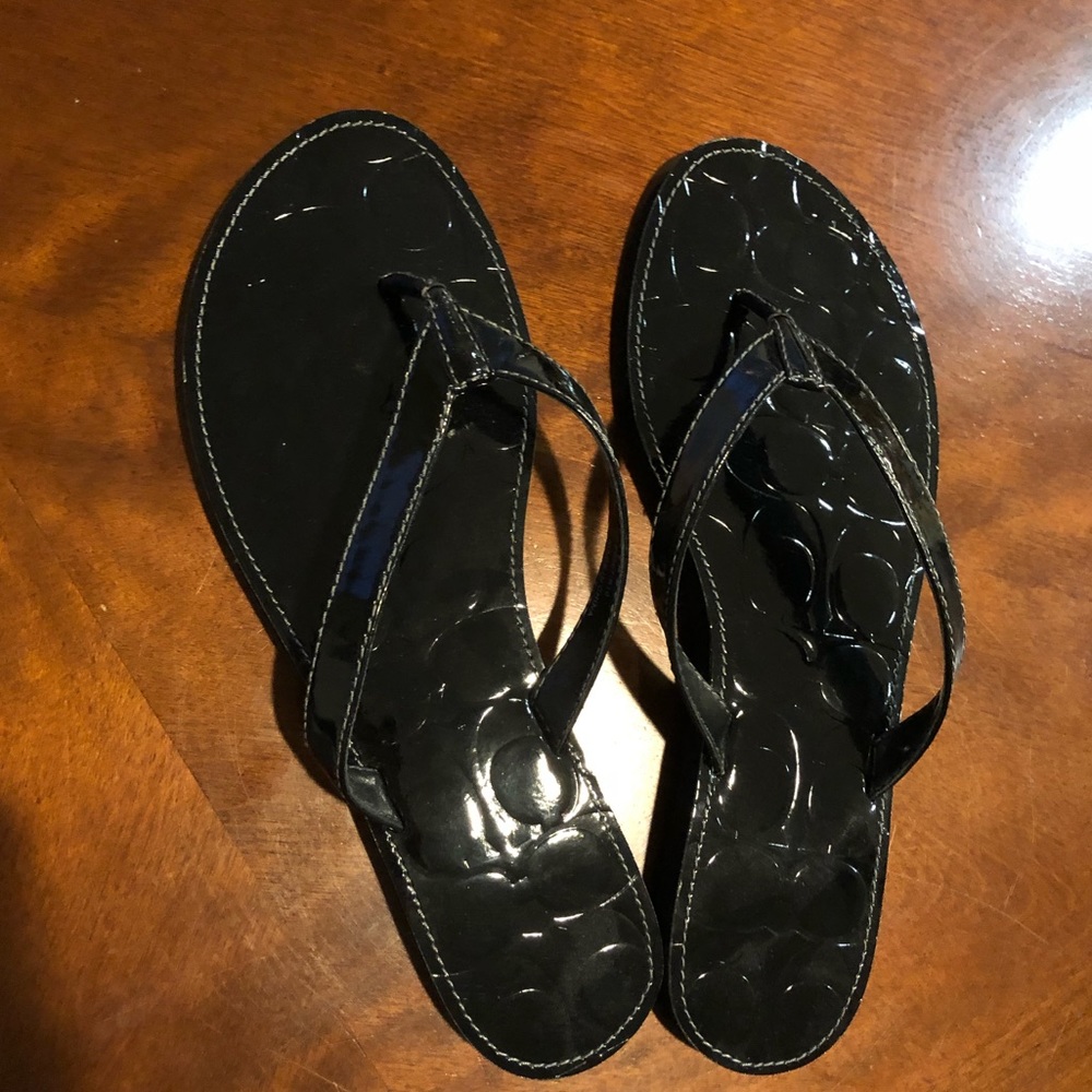 Coach flip flops